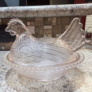 Indiana Pale Pink Glass Hen on Nest